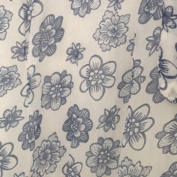 Silk summer sleeveless top - Picture 2 of 7